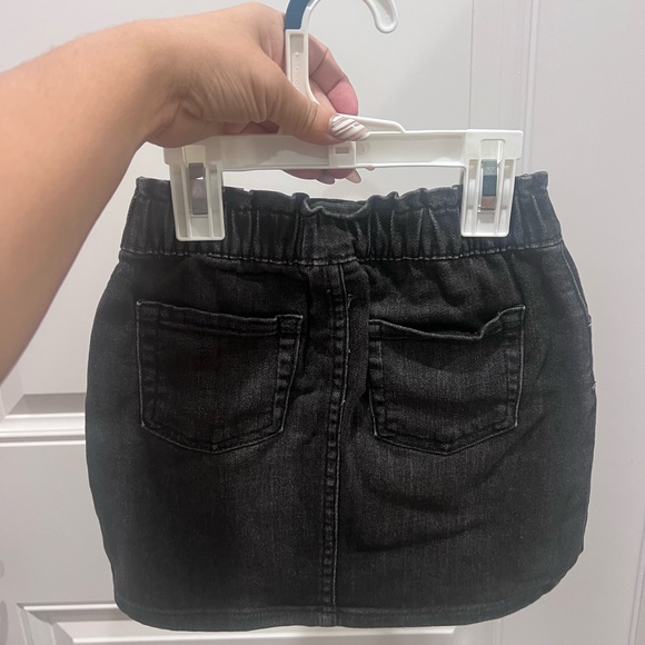 Cat & Jack Paperbag Waist Black Jean Skirt Size 5T New w/ tags - Picture 2 of 3